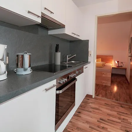 Holiday Apartments Apartamento