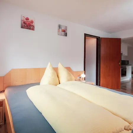 Holiday Apartments Apartamento *