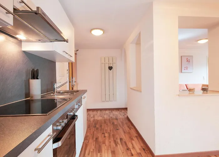 Holiday Apartments * يرتسنز