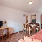 Daire Holiday Apartments Jerzens